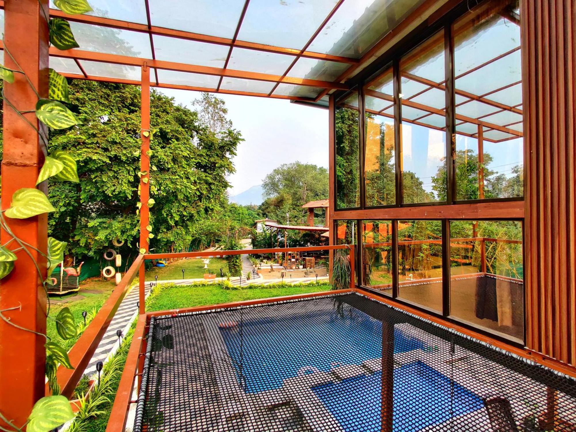 Crystal Springs Villa - A Picture-Perfect Retreat W Pool, Hammock, Gazebo Karjat Dış mekan fotoğraf
