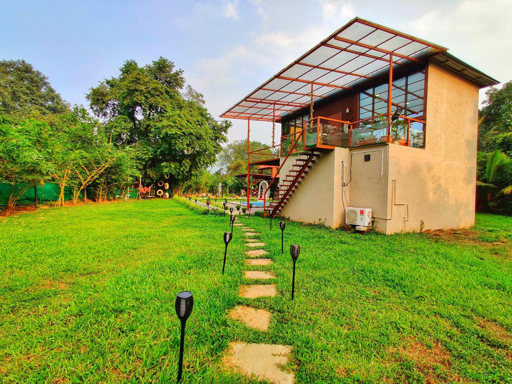 Crystal Springs Villa - A Picture-Perfect Retreat W Pool, Hammock, Gazebo Karjat Dış mekan fotoğraf