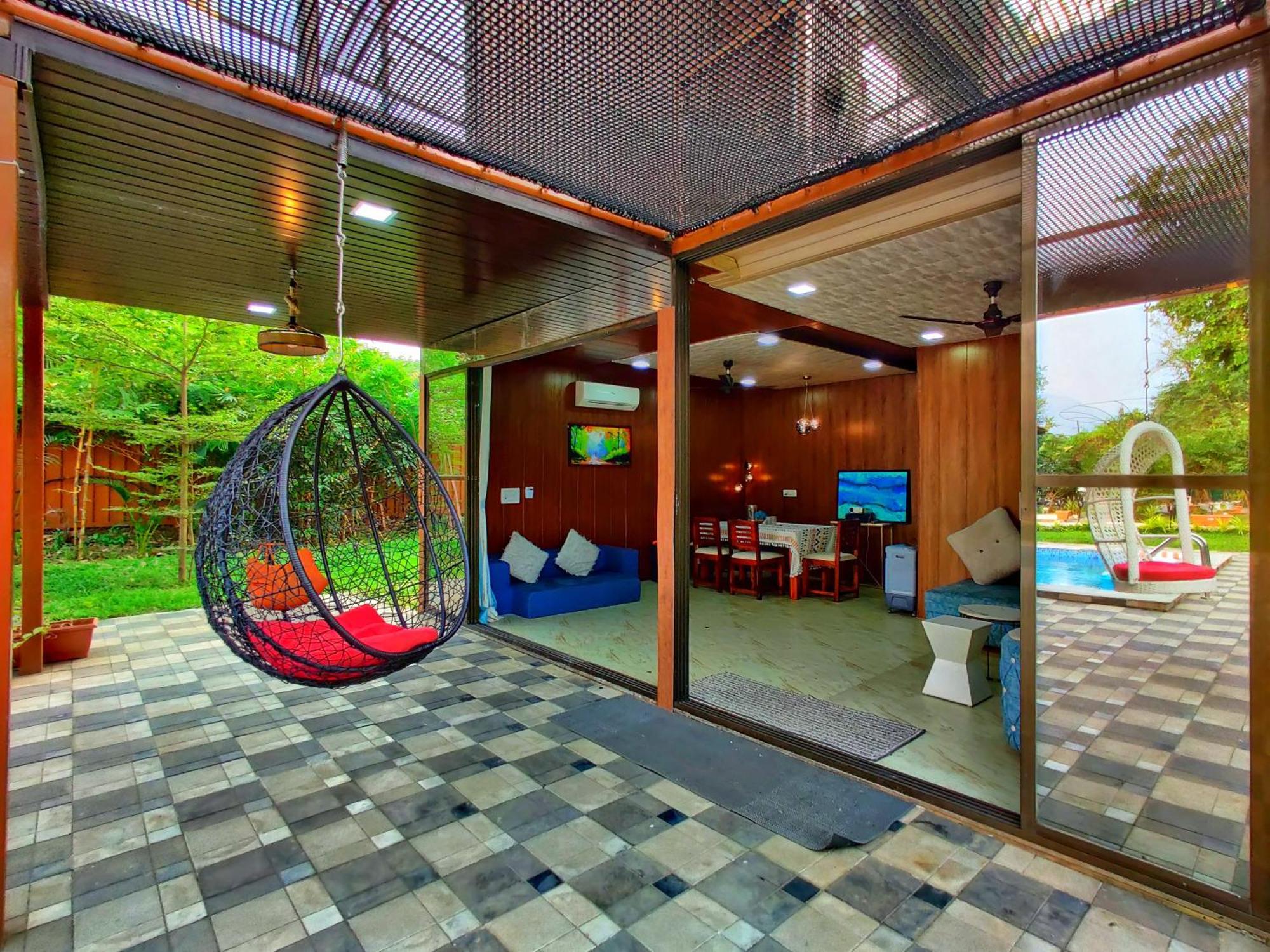 Crystal Springs Villa - A Picture-Perfect Retreat W Pool, Hammock, Gazebo Karjat Dış mekan fotoğraf